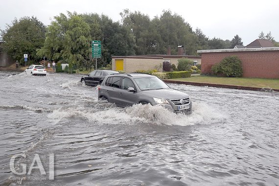 Nach Unwetter In Leer Mehr Als 140 Einsatze General Anzeiger